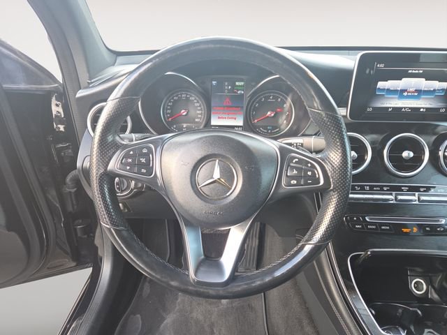 Used 2019 Mercedes-Benz GLC 350e 4MATIC image 12