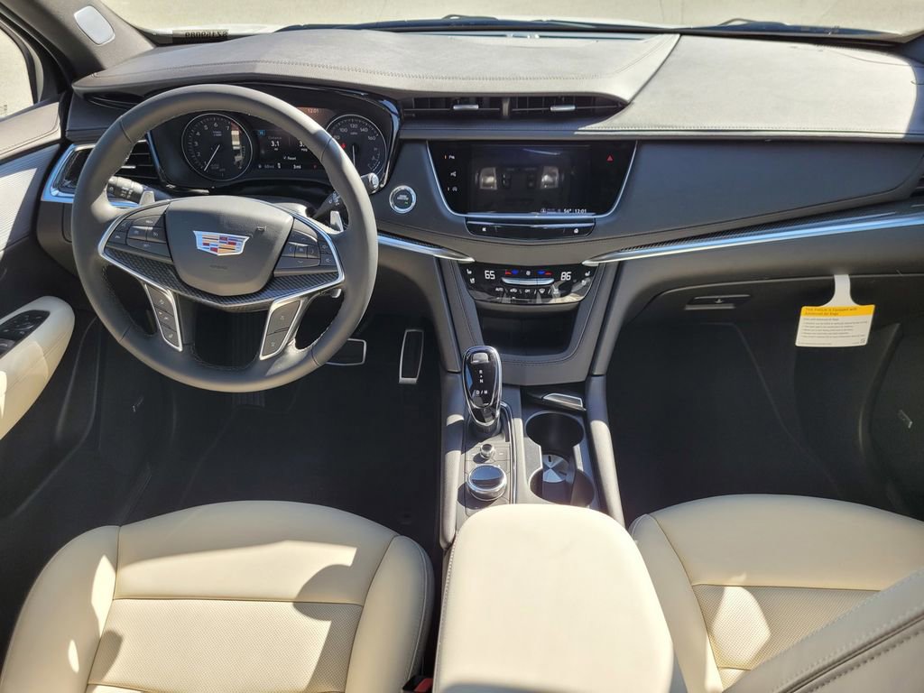 New 2025 Cadillac XT5 Sportv w/ Technology Package image 10