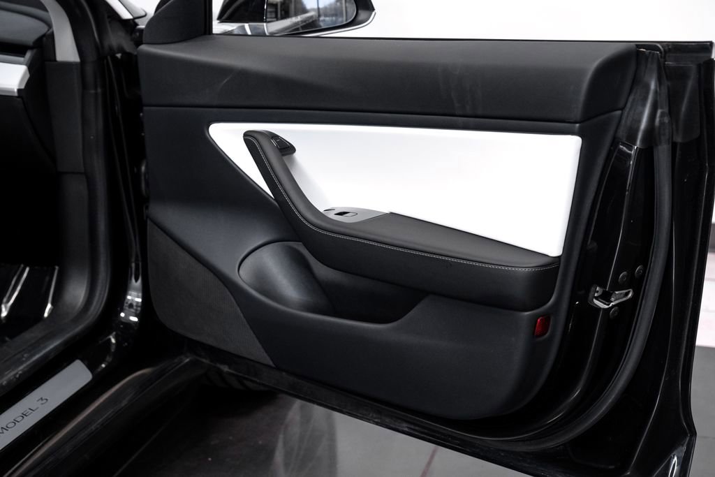 Used 2018 Tesla Model 3 Performance image 48