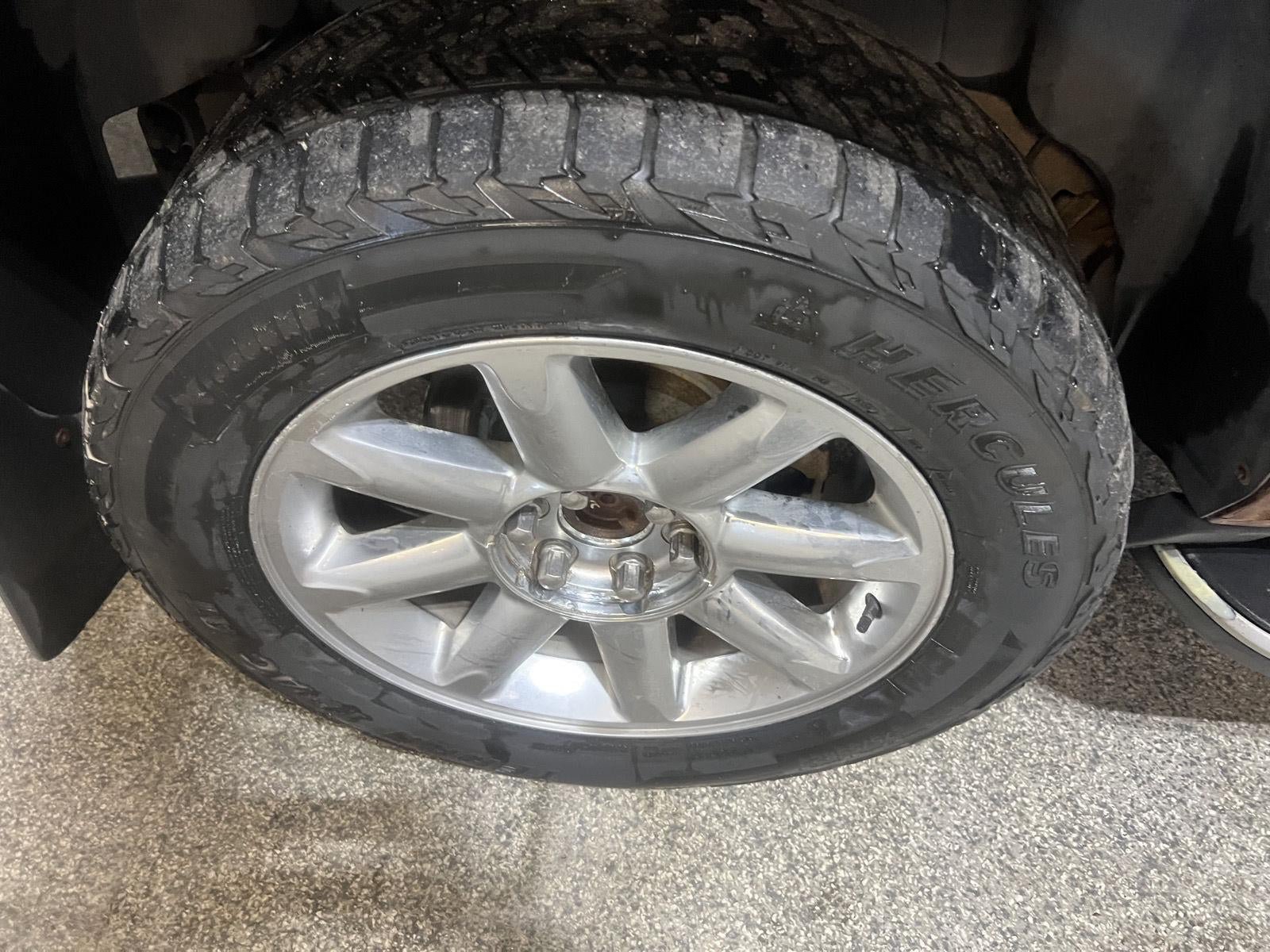 Used 2007 GMC Yukon XL Denali AWD/4WD image 29