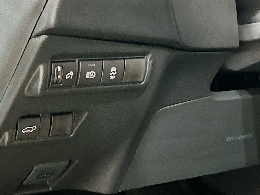 New 2026 Toyota Corolla Cross XLE FWD image 10