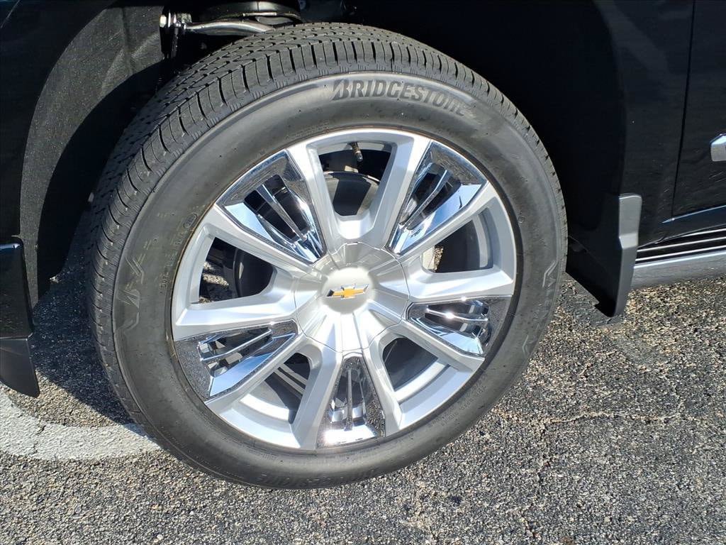 New 2026 Chevrolet Silverado 1500 High Country AWD/4WD image 11