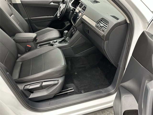 Used 2019 Volkswagen Tiguan SEL image 25