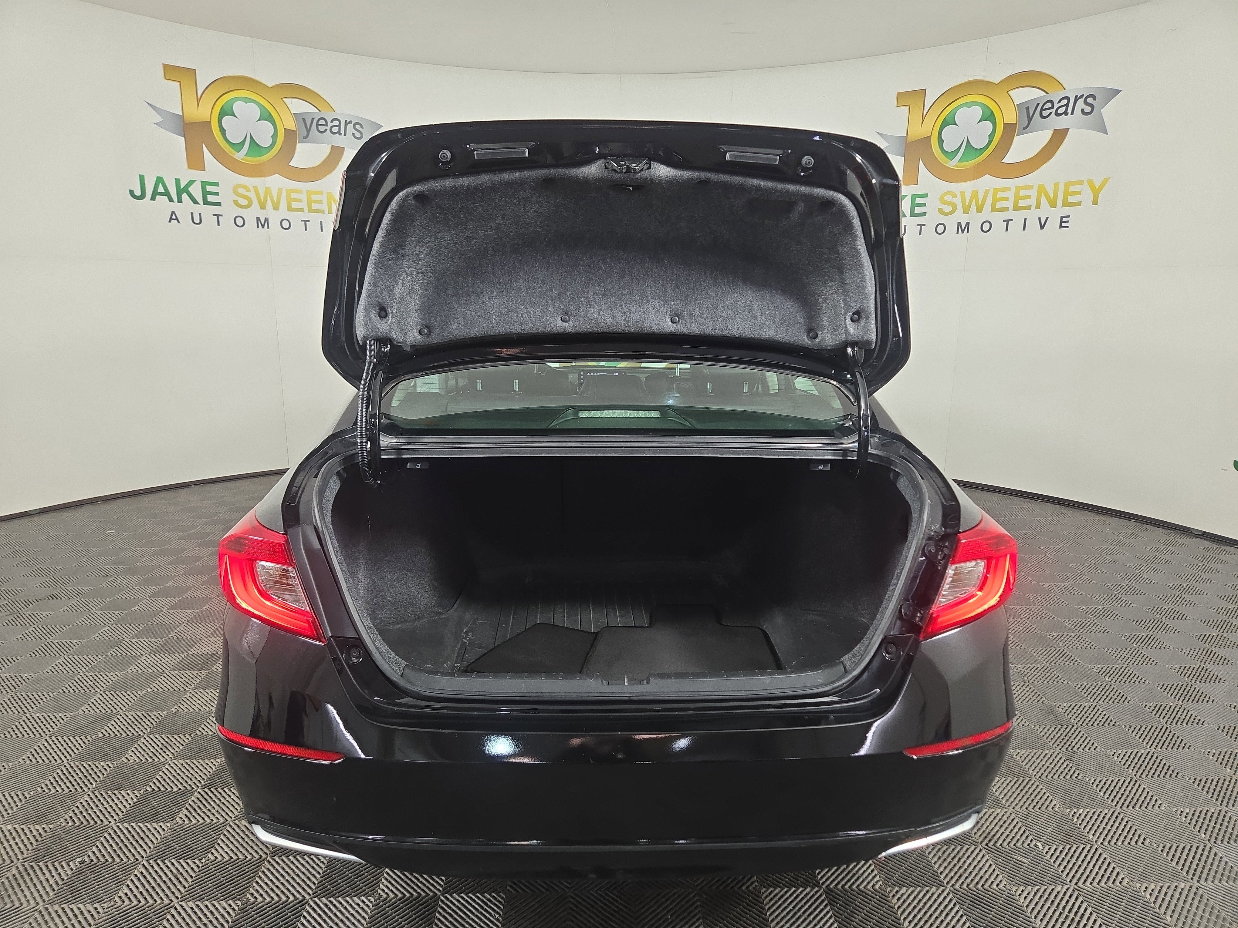 Used 2018 Honda Accord EX-L image 34