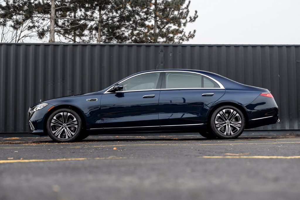 New 2027 Mercedes-Benz S 580 4MATIC Sedan image 4