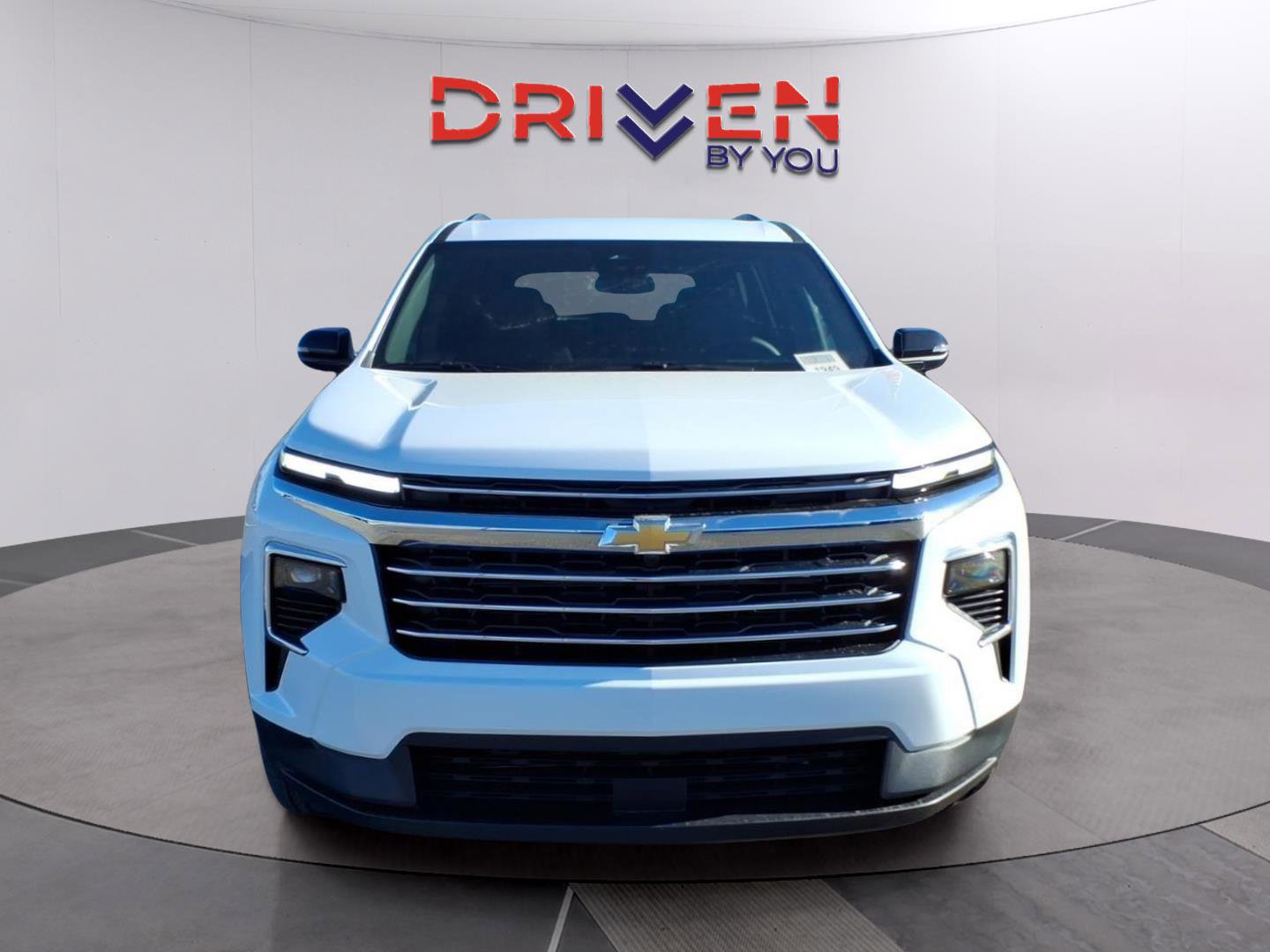 New 2026 Chevrolet Traverse LT image 8