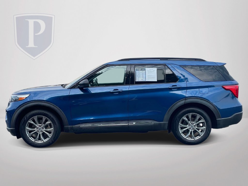 Used 2022 Ford Explorer XLT w/ Equipment Group 202A RWD image 5