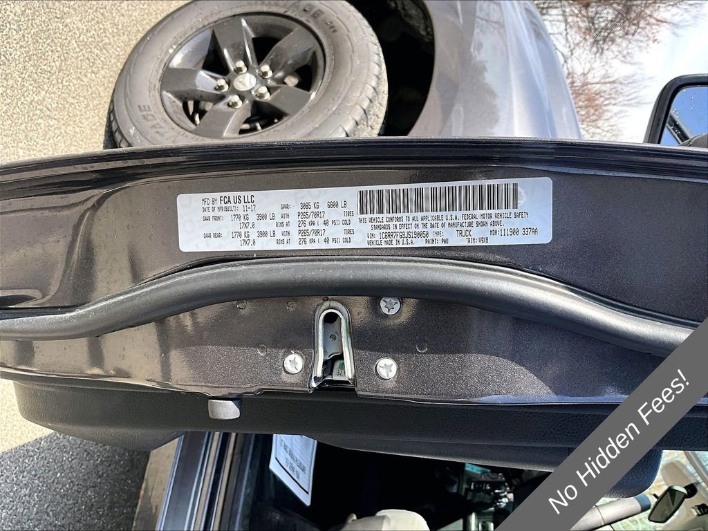 Used 2018 RAM 1500 Express AWD/4WD image 29