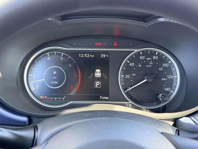 New 2025 Nissan Versa SV w/ Trunk Package image 23