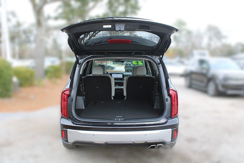 Used 2023 Kia Telluride S w/ S Sunroof Package image 9