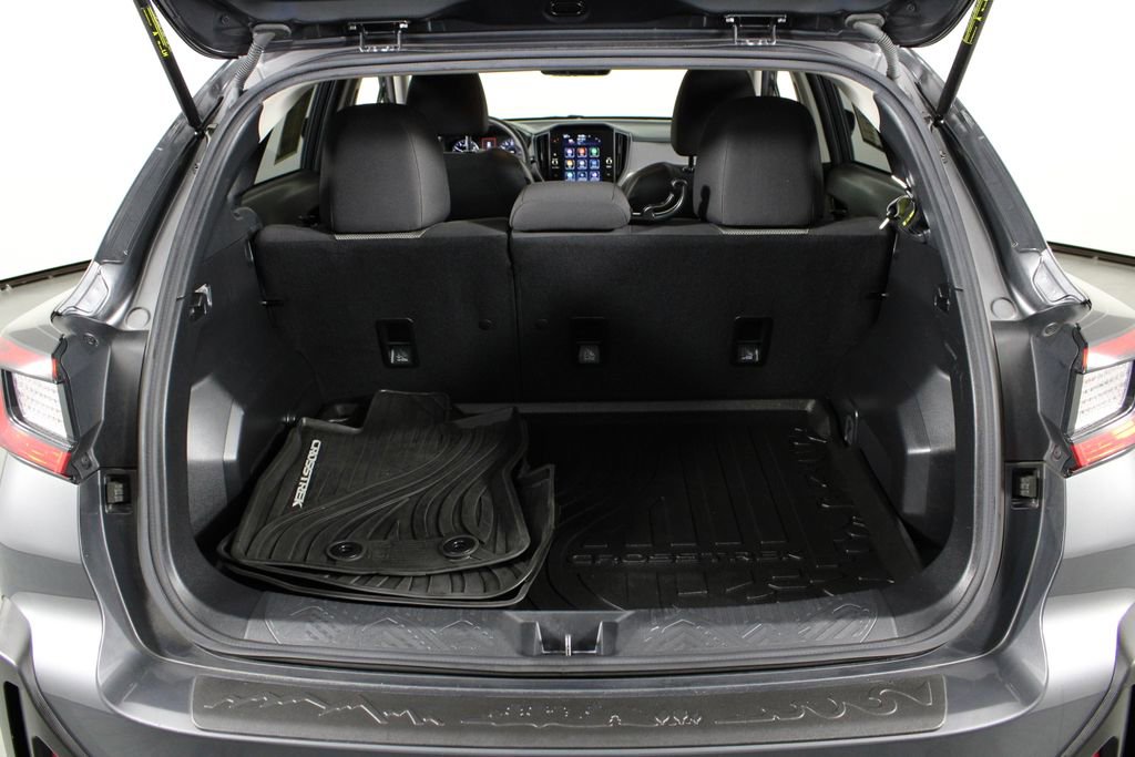 Used 2024 Subaru Crosstrek 2.0i Premium w/ Popular Package #4 image 16