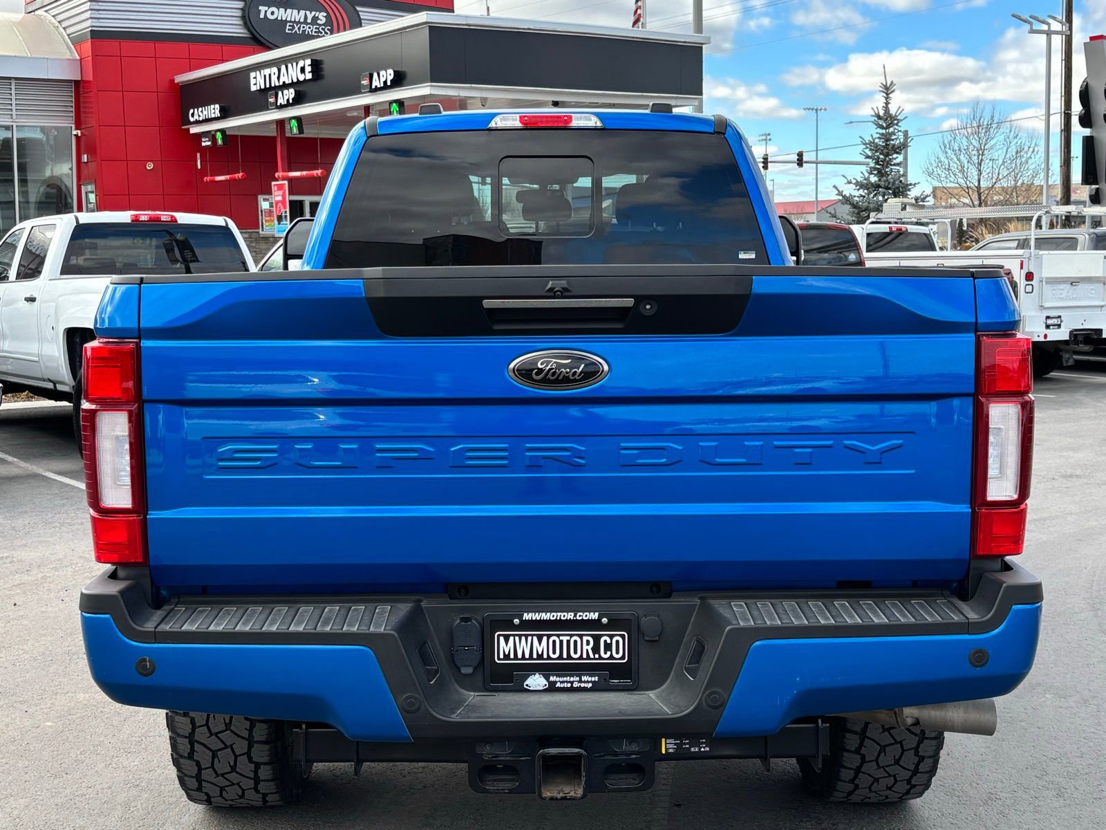 Used 2021 Ford F350 Lariat image 9