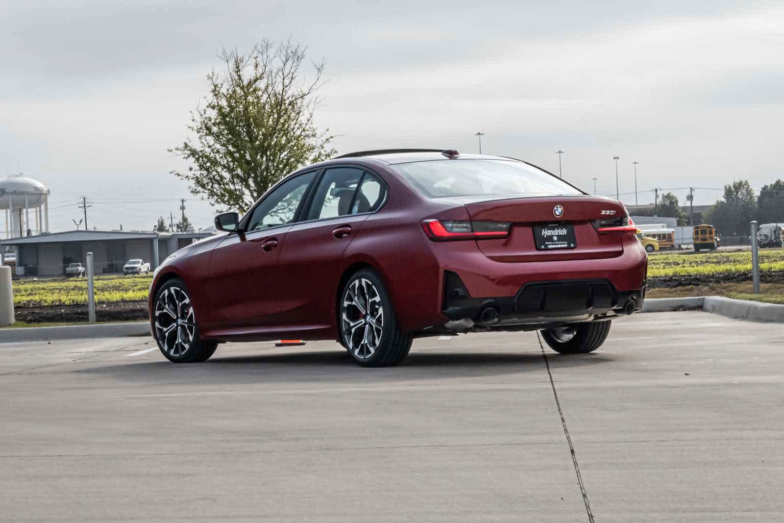 Used 2026 BMW 330i Sedan w/ M Sport Package RWD image 2