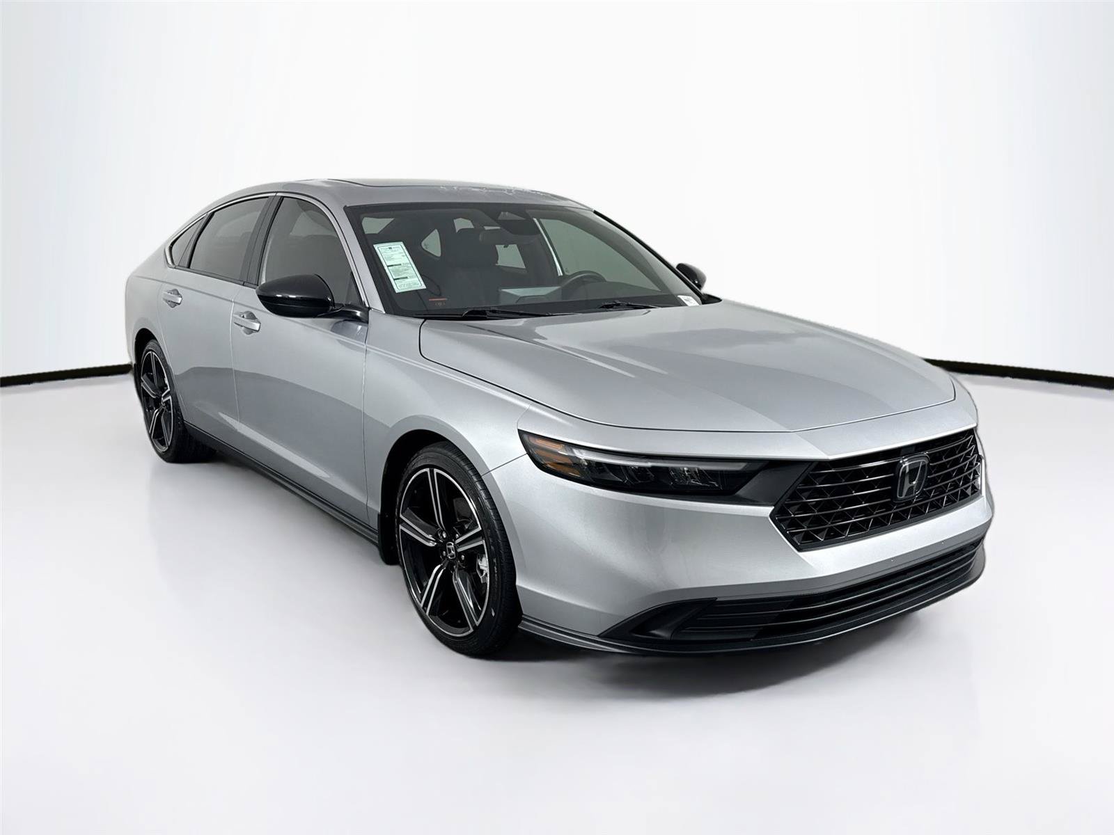 Used 2024 Honda Accord Sport image 8