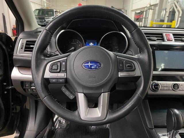 Used 2015 Subaru Outback 2.5i Limited AWD/4WD image 23