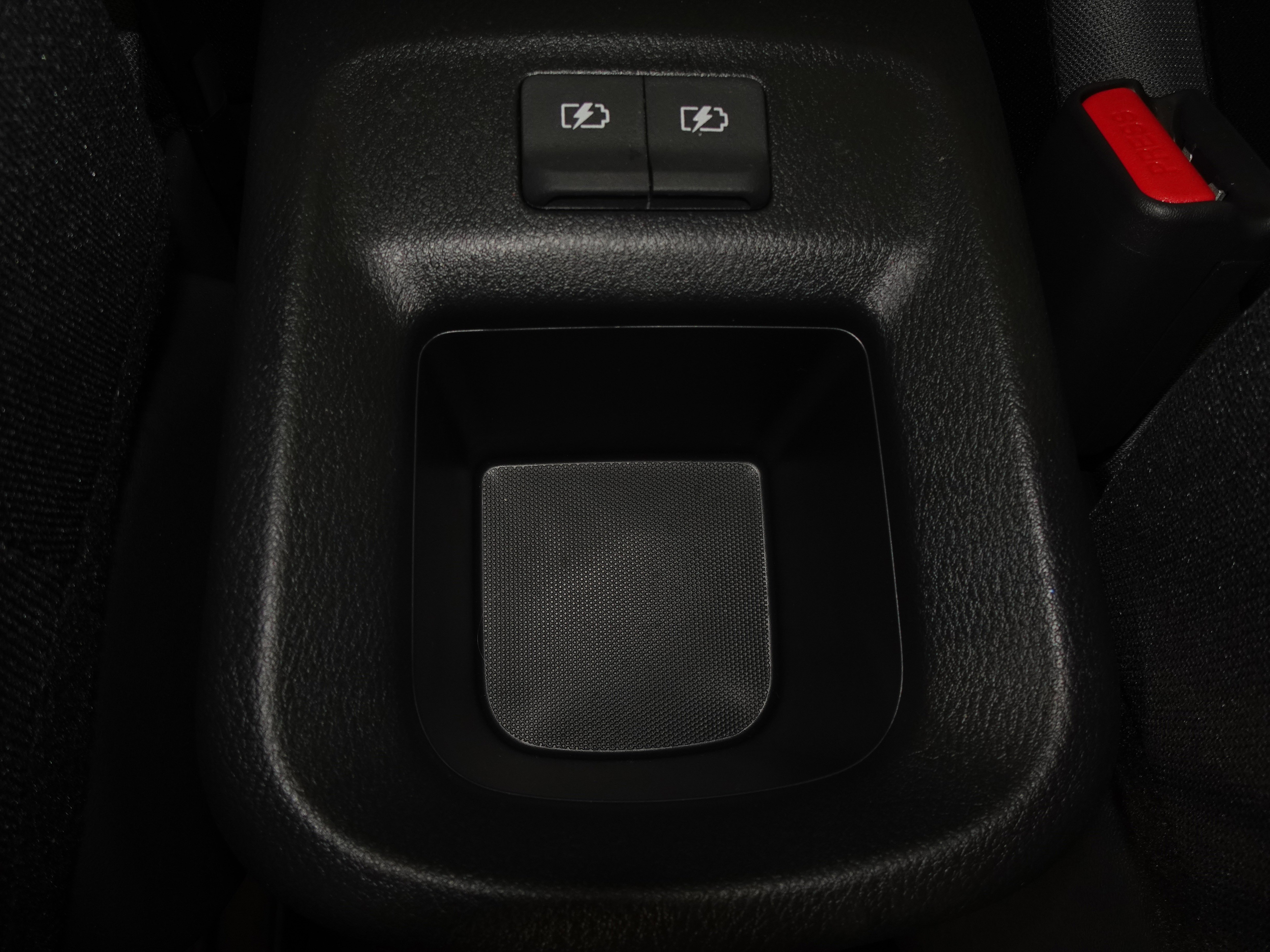 New 2025 Nissan Versa S w/ Trunk Package image 27