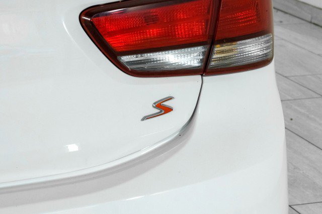 Used 2018 Kia Rio S image 44