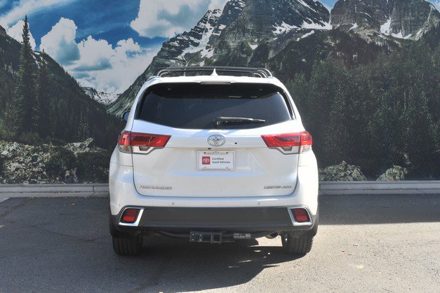 Certified 2018 Toyota Highlander Limited Platinum w/ Carpet Mat Package (TMS) AWD/4WD image 10