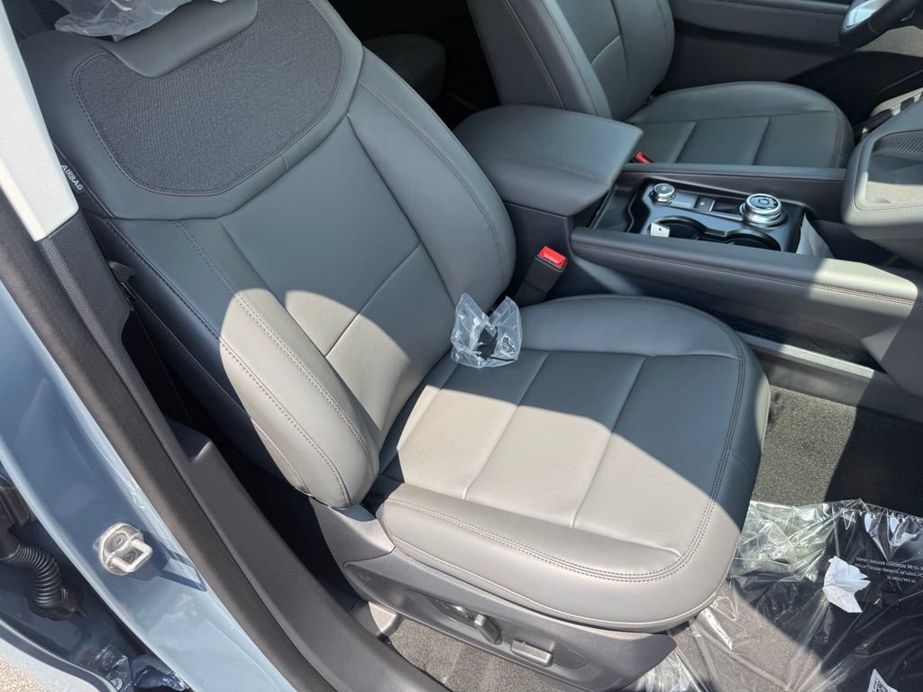 New 2026 Ford Explorer Active w/ Active Comfort Package AWD/4WD image 61