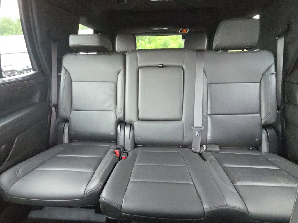Used 2023 Chevrolet Tahoe Z71 AWD/4WD image 25