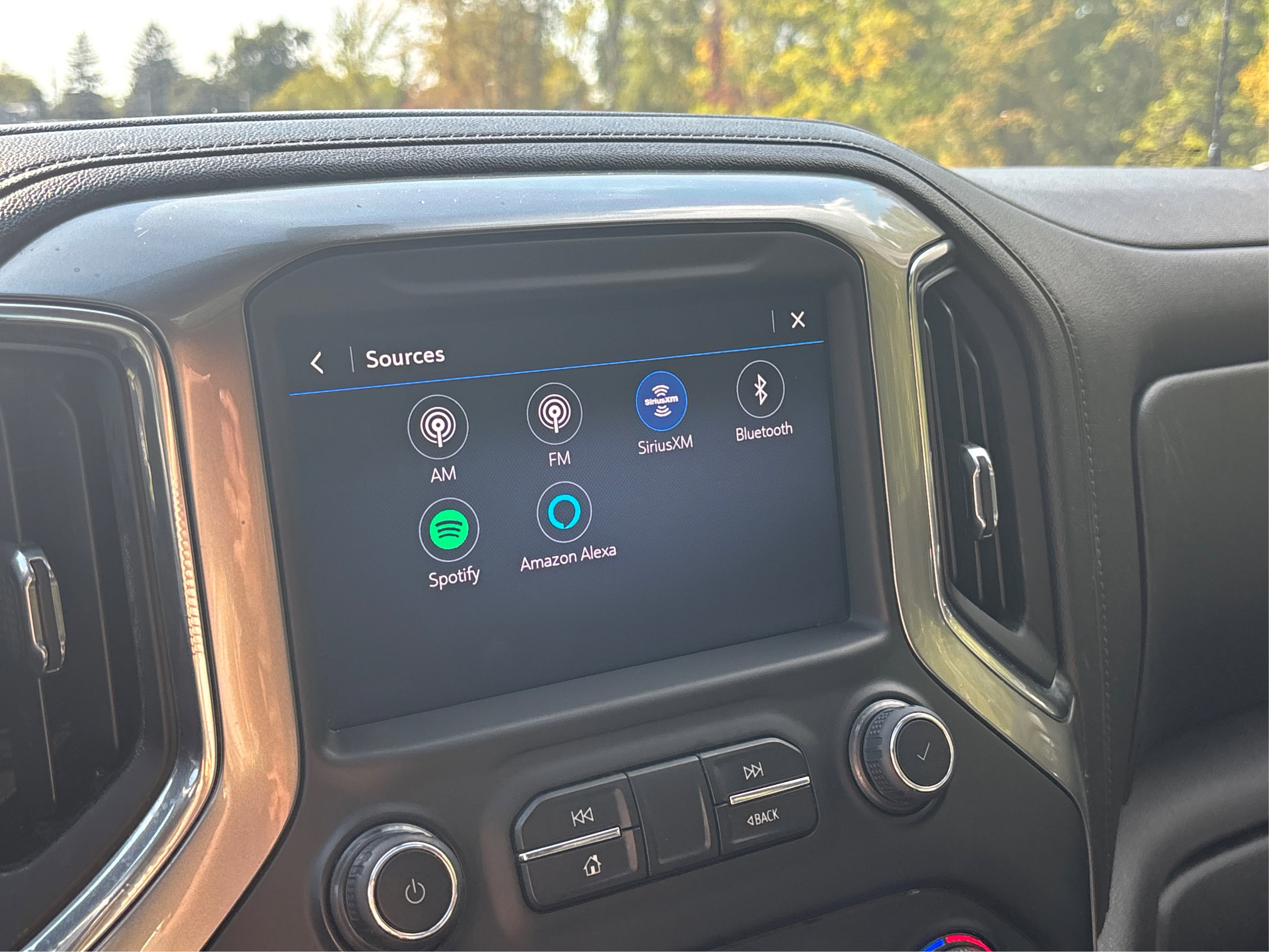 Used 2022 Chevrolet Silverado 1500 LT Trail Boss w/ LT Trail Boss Premium Package image 49