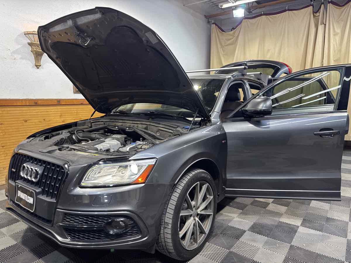Used 2016 Audi Q5 3.0T Premium Plus w/ Technology Package AWD/4WD image 12