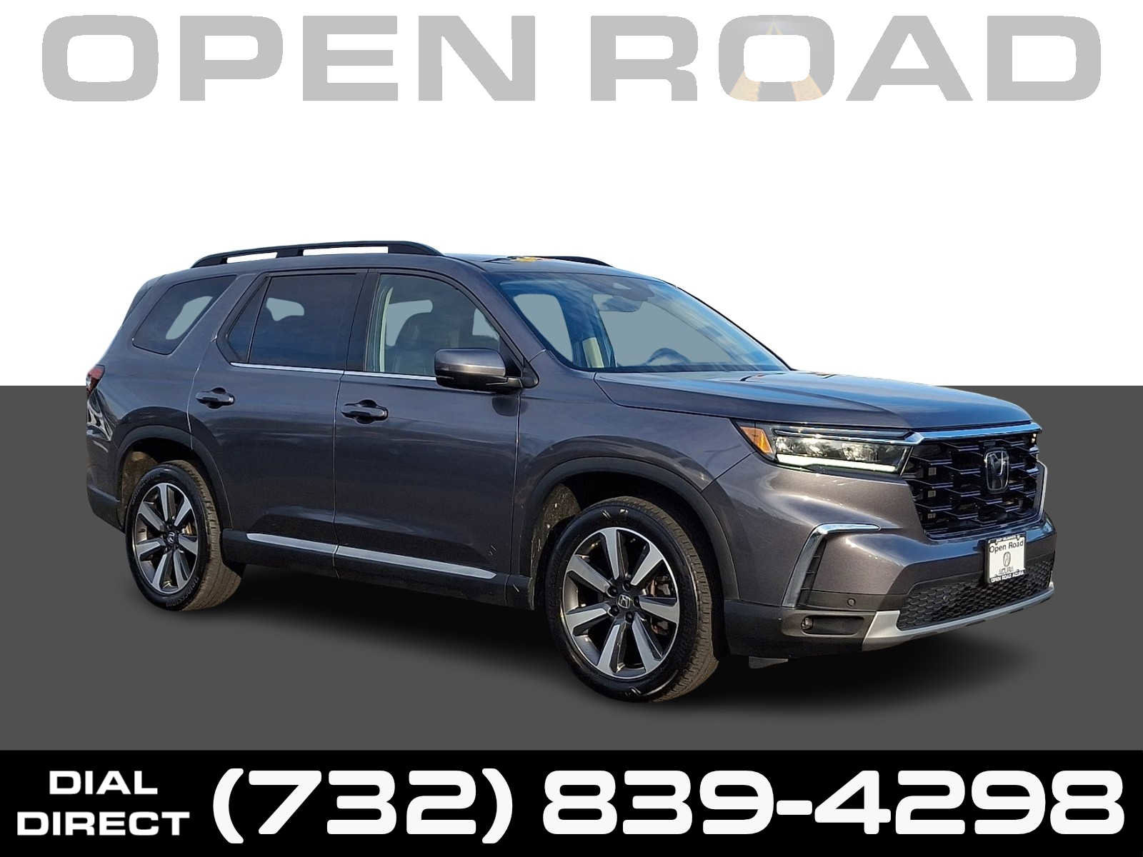 Used 2023 Honda Pilot Touring image 1