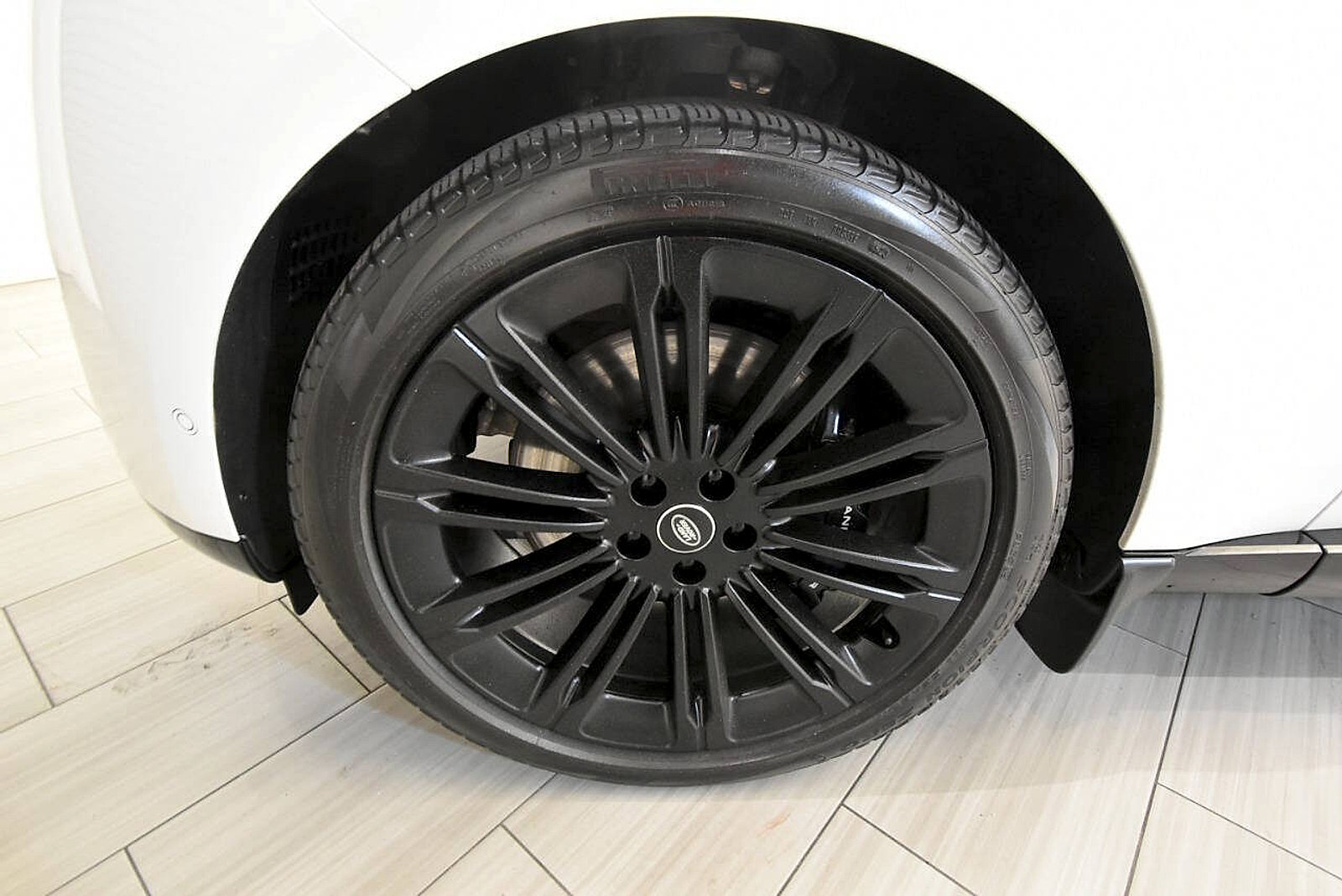Used 2023 Land Rover Range Rover SE AWD/4WD image 10