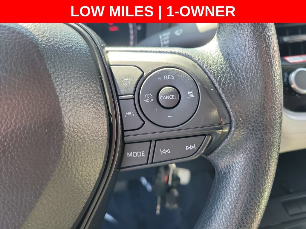 Used 2026 Toyota Corolla Cross L FWD image 25