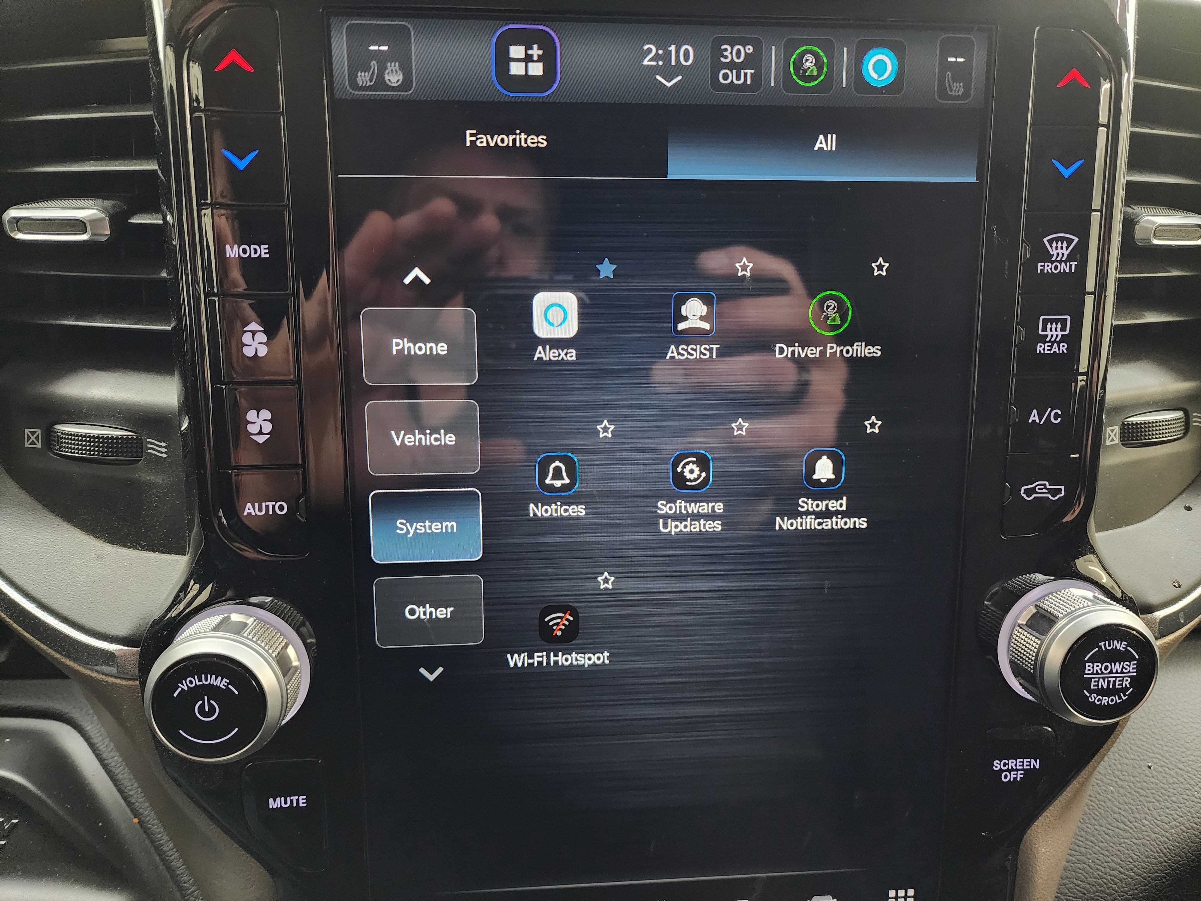 Used 2023 RAM 3500 Laramie AWD/4WD image 65