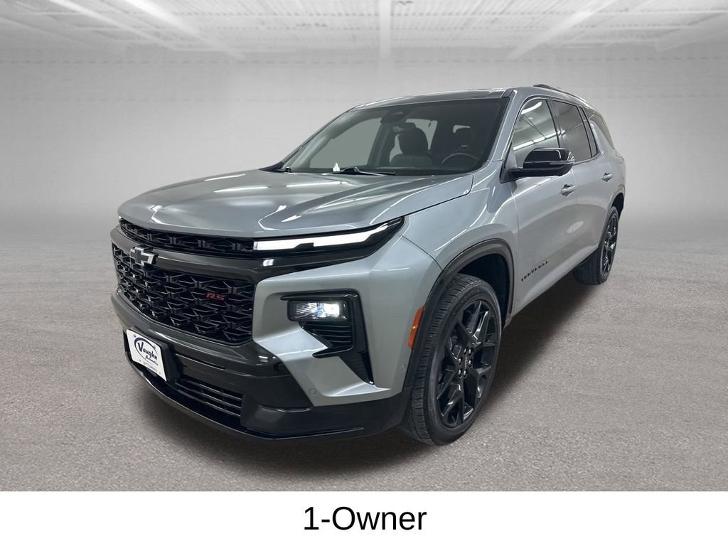 Used 2024 Chevrolet Traverse RS image 7