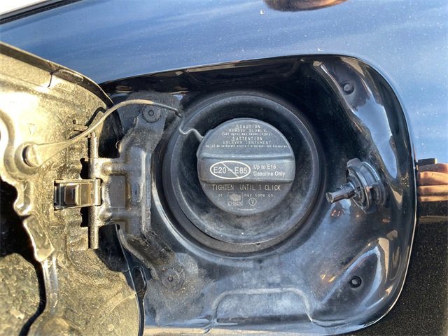 Used 2020 Toyota Avalon Touring w/ Advanced Safety Package image 16