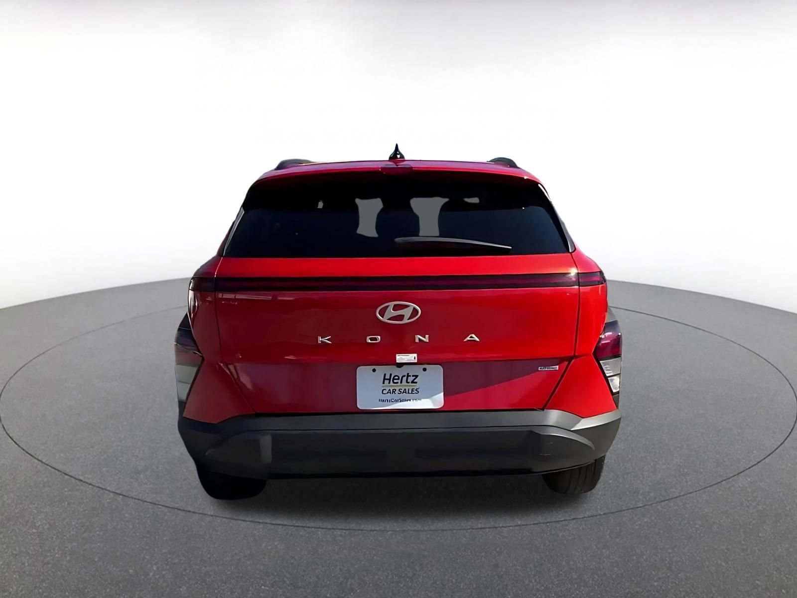 Used 2025 Hyundai Kona SEL image 12