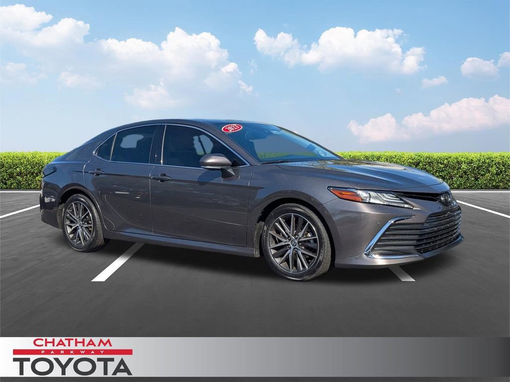Used 2023 Toyota Camry XLE w/ Navigation Package image 1