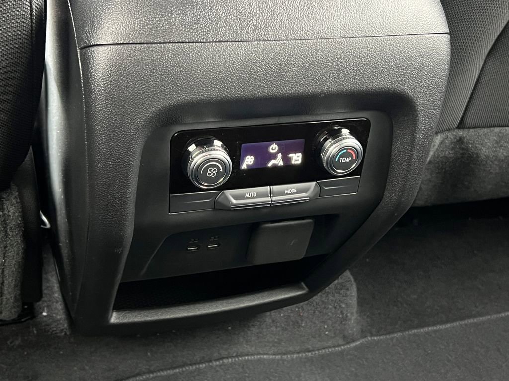 New 2025 GMC Acadia Elevation image 32