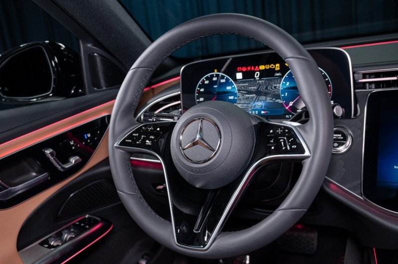New 2026 Mercedes-Benz E 350 Sedan image 16