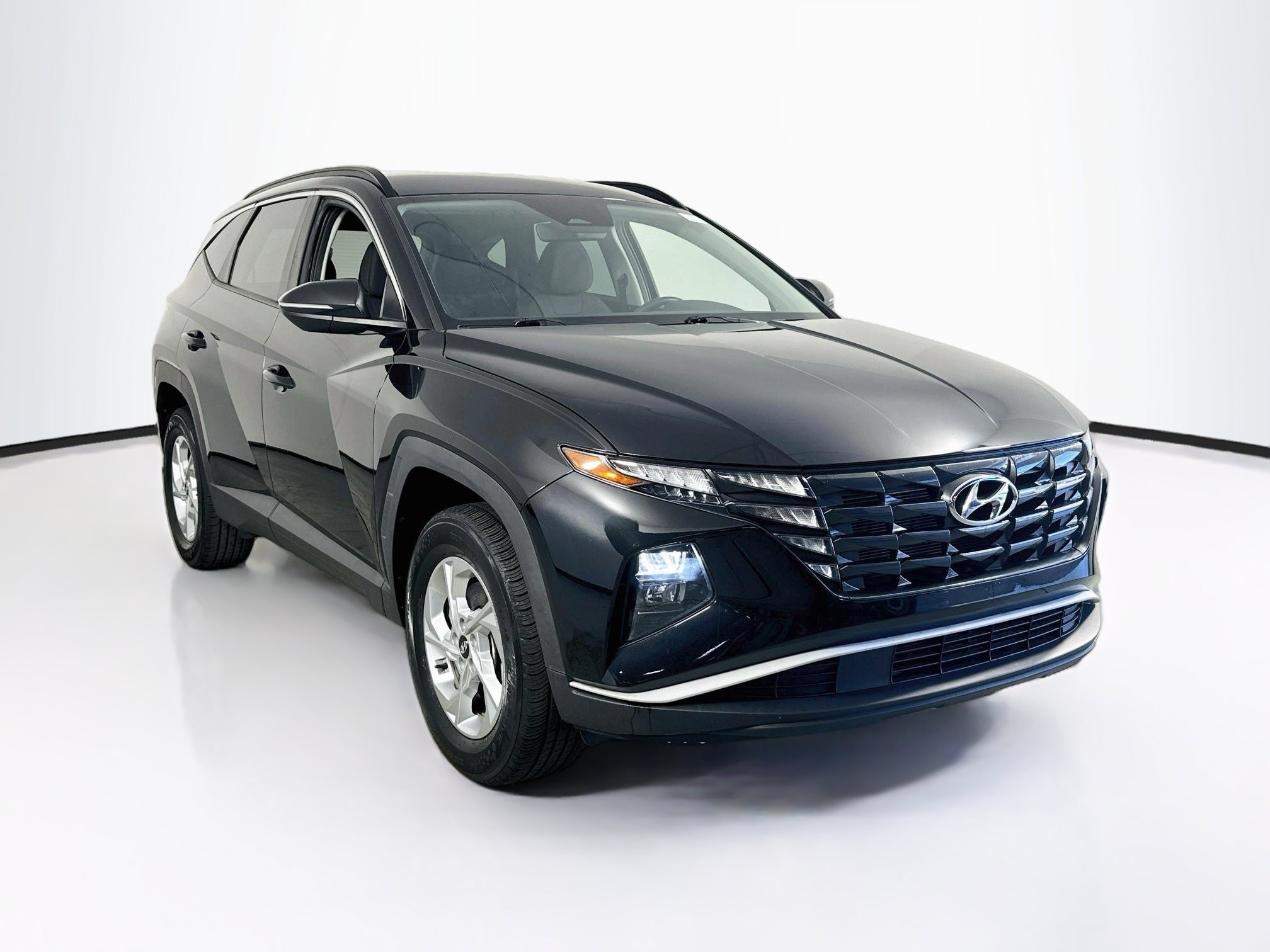 Used 2023 Hyundai Tucson SEL AWD/4WD image 3