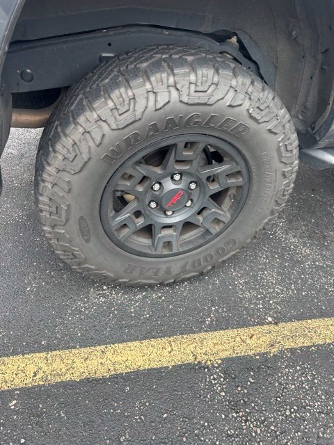 Used 2024 Toyota 4Runner TRD Off-Road Premium w/ Moonroof Package AWD/4WD image 14
