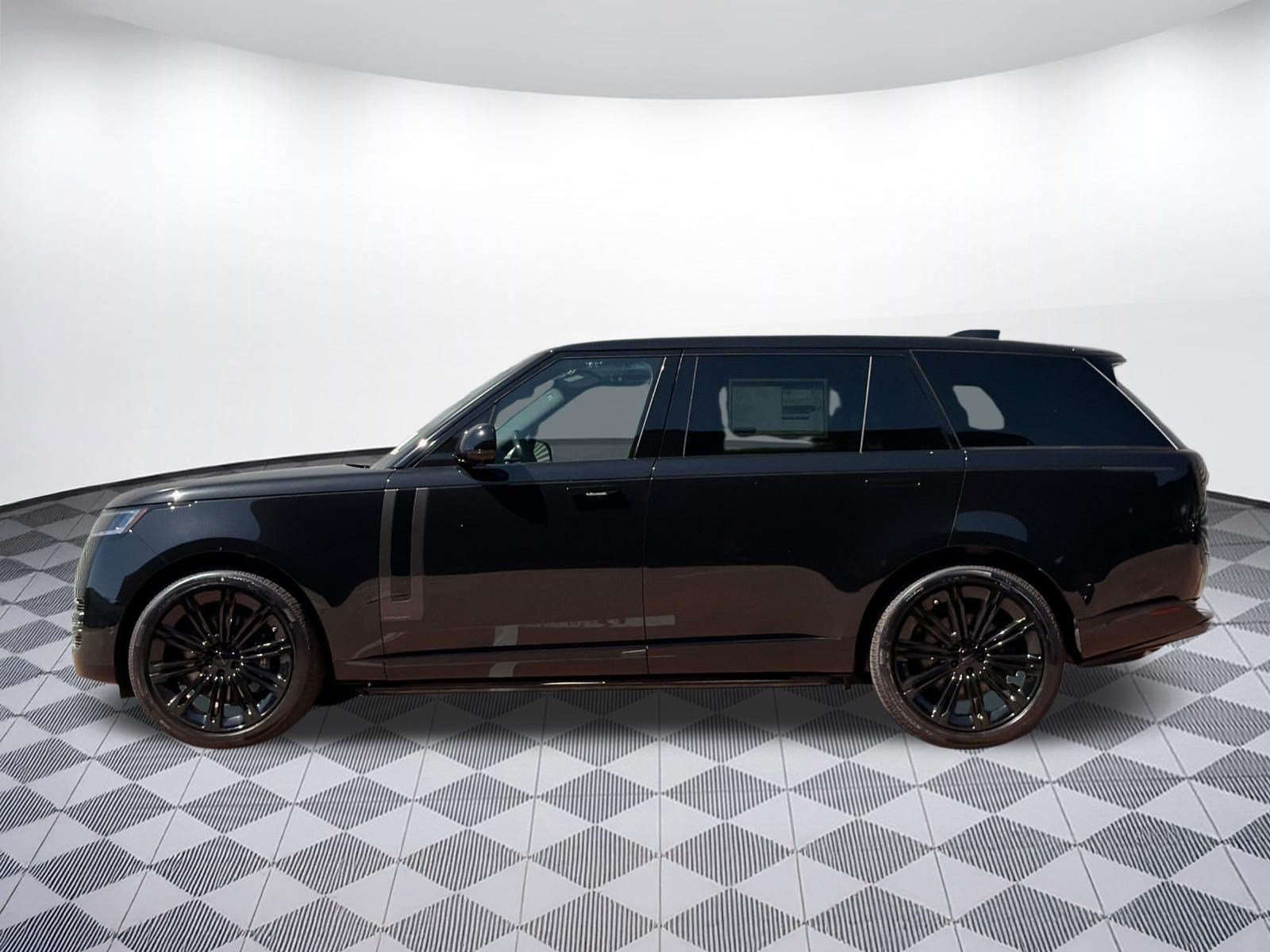 New 2026 Land Rover Range Rover Long Wheelbase Autobiography AWD/4WD image 2