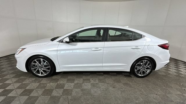 Used 2020 Hyundai Elantra Limited w/ Ultimate Package 03 FWD image 5
