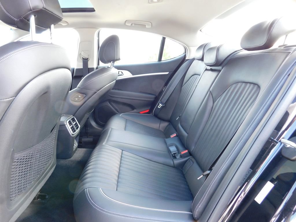 Used 2026 Genesis G70 2.5T Prestige image 13