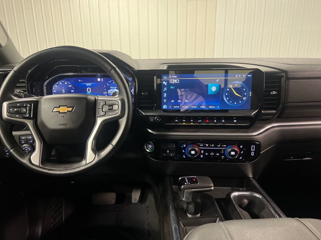 Certified 2023 Chevrolet Silverado 1500 LTZ w/ LTZ Convenience Package II AWD/4WD image 17