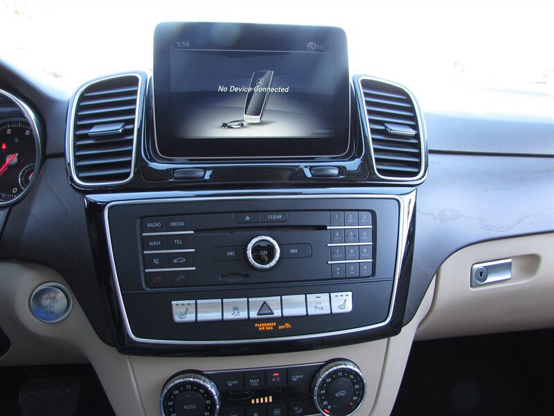 Used 2018 Mercedes-Benz GLE 350 4MATIC image 6