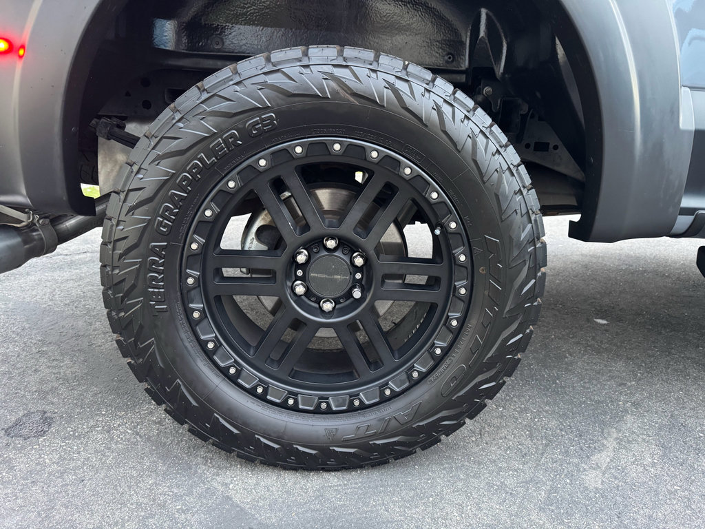 Used 2020 Ford F150 Lariat image 13