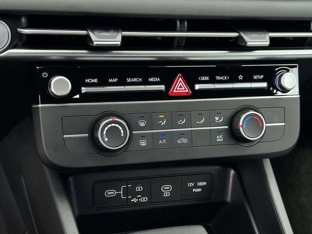 New 2025 Hyundai Santa Cruz SE image 13