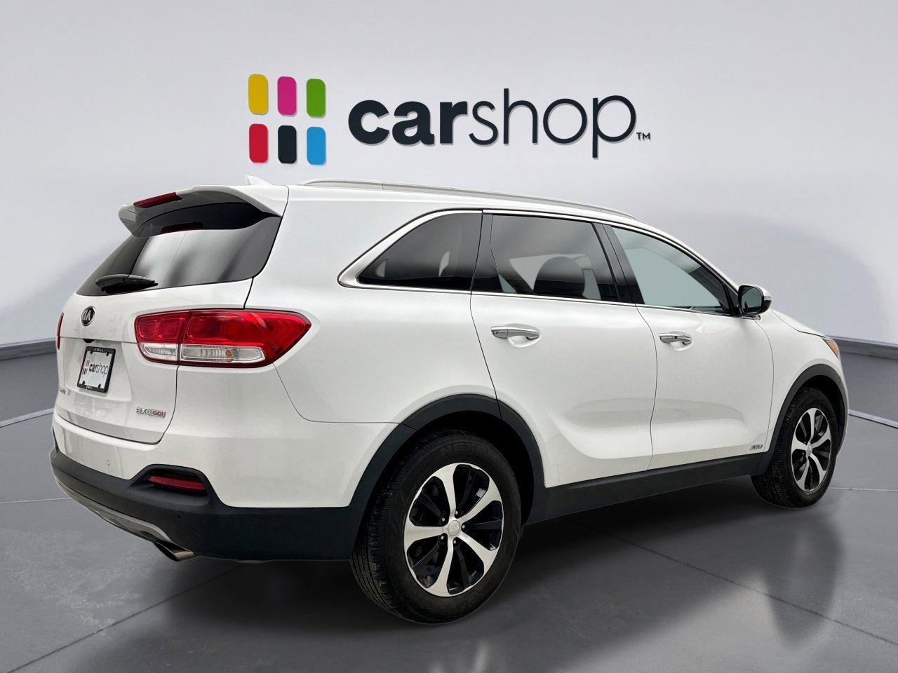 Used 2018 Kia Sorento EX image 5