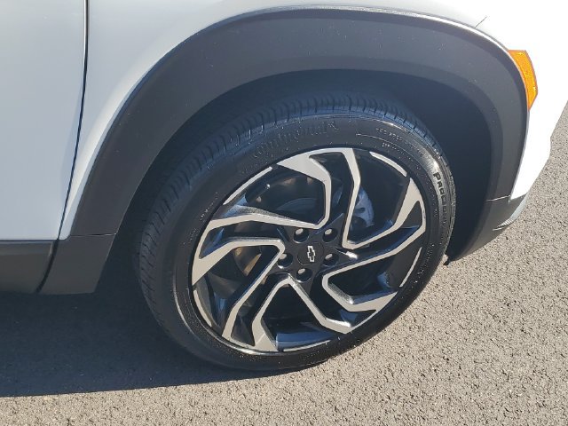 Used 2025 Chevrolet TrailBlazer RS w/ Driver Confidence Package FWD image 6