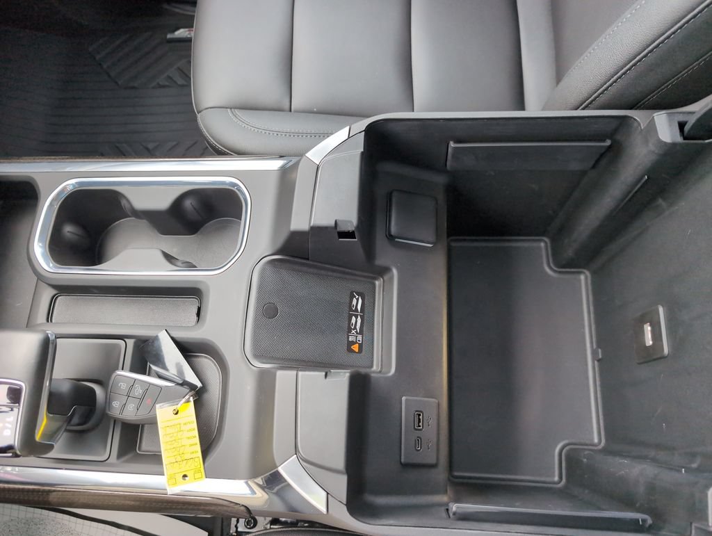 Used 2023 Chevrolet Silverado 1500 LT Trail Boss w/ LT Trail Boss Premium Package AWD/4WD image 27