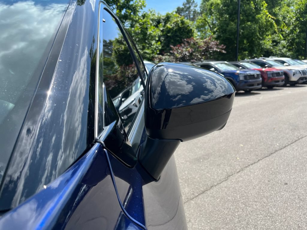 Certified 2026 Nissan Rogue Dark Armor FWD image 34