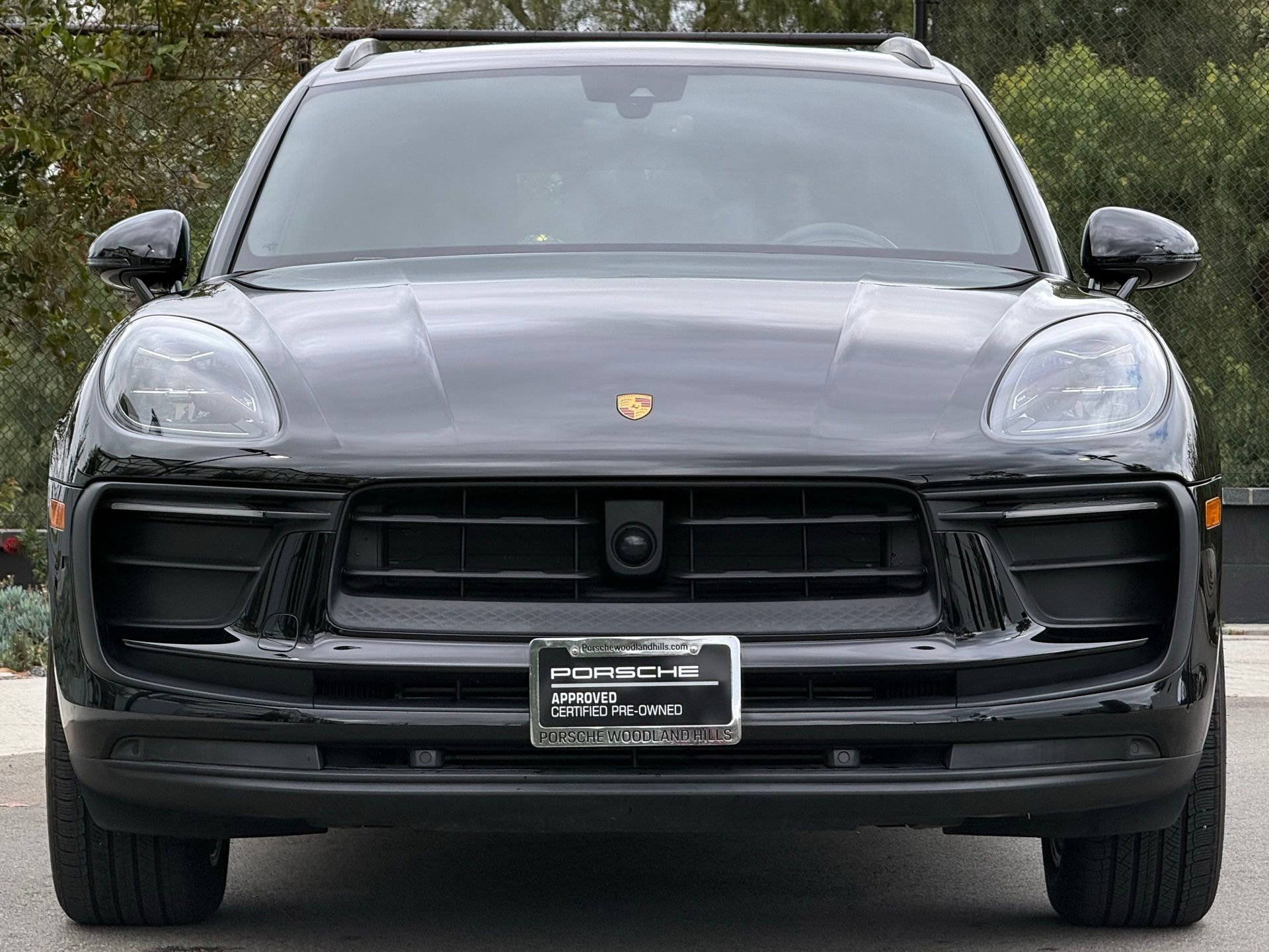 Certified 2024 Porsche Macan image 10